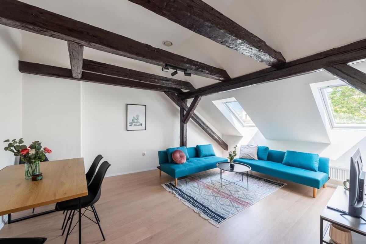 Zesty Family Friendly Elevator Access Old Town * Prag